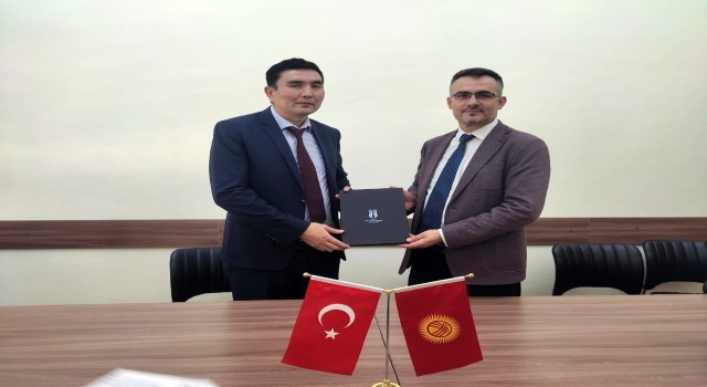 SUBÜ, Türk dünyası ile iş birliklerini genişletiyor