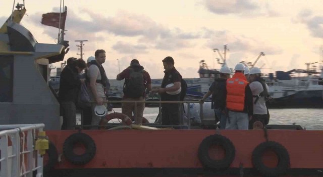 Tahıl sevkiyatı için Ukraynaya gidecek olan boş gemide denetim başladı