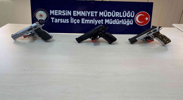Tarsusta çeşitli suçlardan aranan 25 kişi tutuklandı