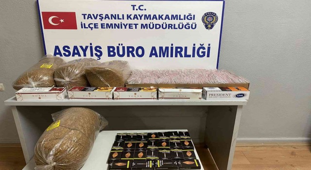 Tavşanlıda kaçak tütün ve makaron operasyonu
