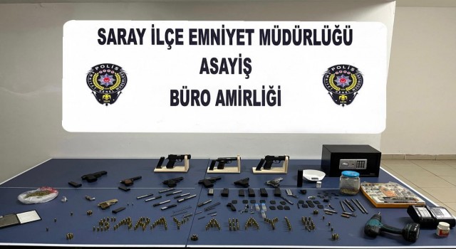 Tekirdağ Emniyetinden uyuşturucu ve silah operasyonu