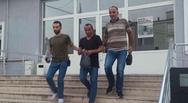 Telefon hırsızı polisten kaçamadı