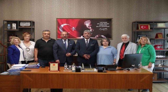Türkiye Meclis Üyeleri Birliği Genel Başkanı Yalçın Kocabıyık Kütahya Belediyesinde