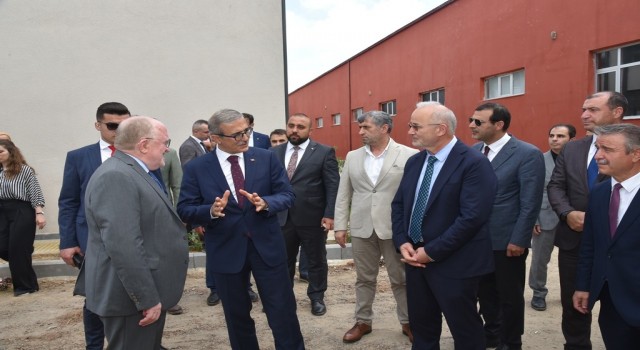 Türkiyenin savunma sanayisinde önde gelen firmalar Teknopark Ballıca Ek Alanını inceledi