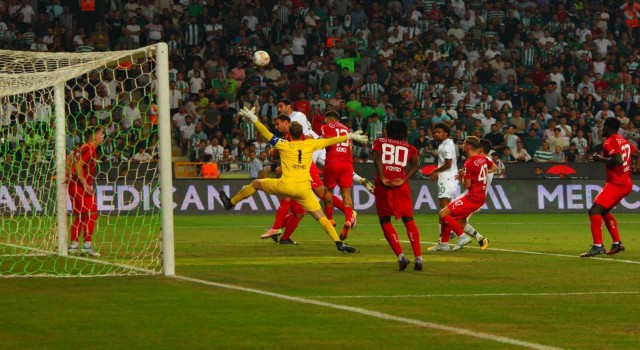 UEFA Konferans Ligi: Konyaspor: 2 - Vaduz: 4 (Maç sonucu)
