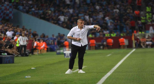 UEFA Şampiyonlar Ligi: Trabzonspor: 0 - FC Kopenhag:0 (İlk yarı)