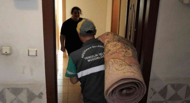 Üniversite öğrencilerine ‘ücretsiz taşınma hizmeti