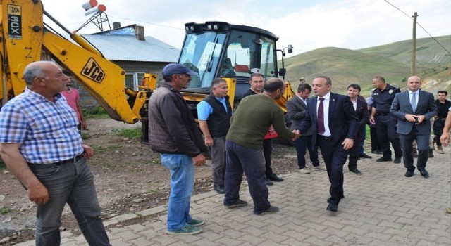 Vali Öner, köy ziyaretlerine devam ediyor