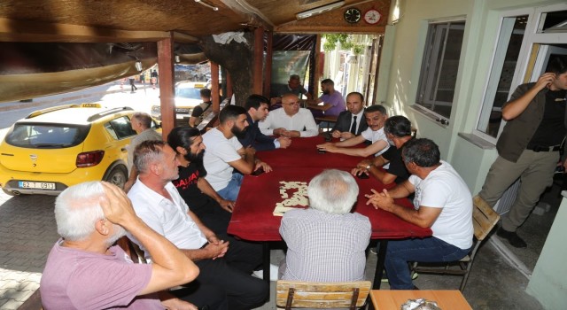 Vali Özkan vatandaşlarla bir araya geldi