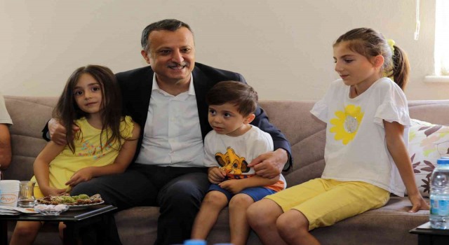 Vali Taşbilekin köy ziyaretleri devam ediyor