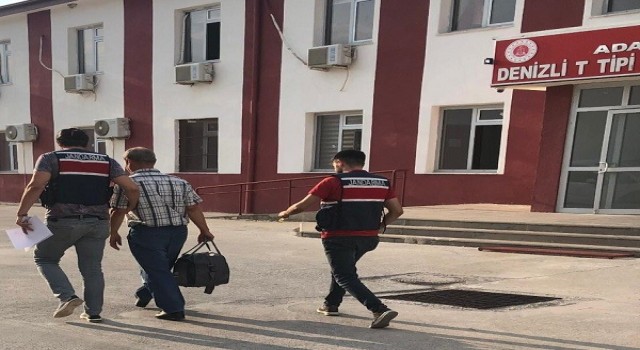Vali yardımcılığı ve kaymakamlık görevi yapan FETÖcü Denizlide yakalandı