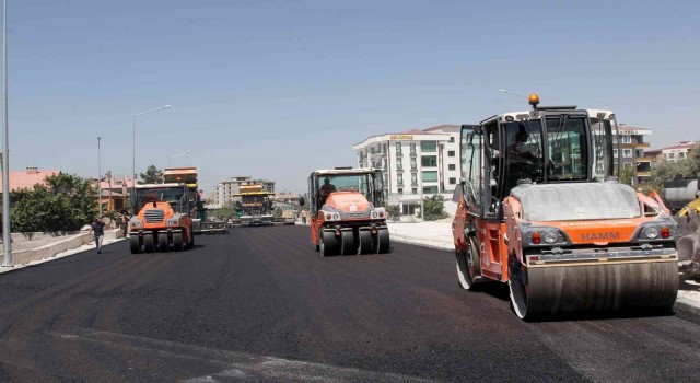 Van Büyükşehir Belediyesinden asfalt çalışması