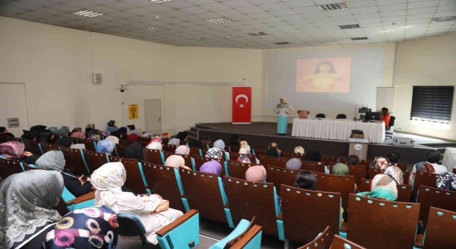 Van Büyükşehir Belediyesinden kadınlara sağlık eğitimi