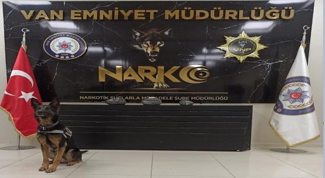 Vanda 6 kilo 614 gram metamfetamin ele geçirildi