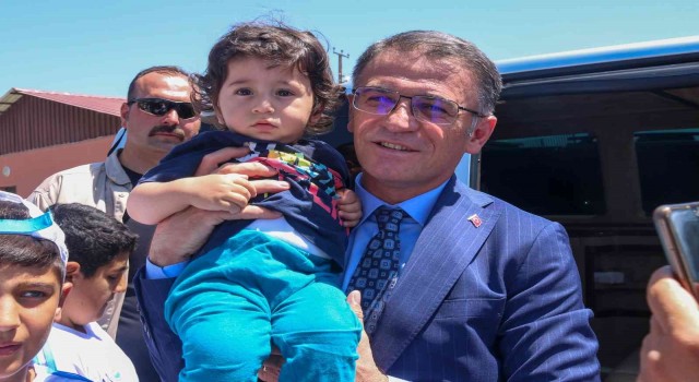 Vanda yaz Kuran kursları çocuk şenliği düzenlendi