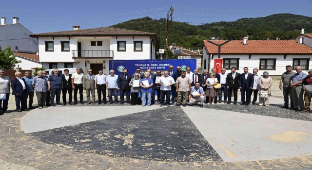 Yalova Güneyköyde tapu teslim töreni