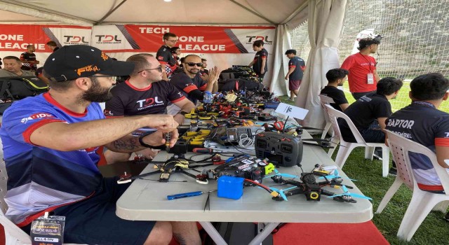 Yedikule Hisarında “Drone Yarışları Zafer Kupası” başladı