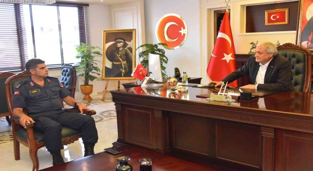 Yeni Jandarma Komutanı Serin ve Cezaevi Müdürü Cengizden Başkan Bakkalcıoğluna ziyaret