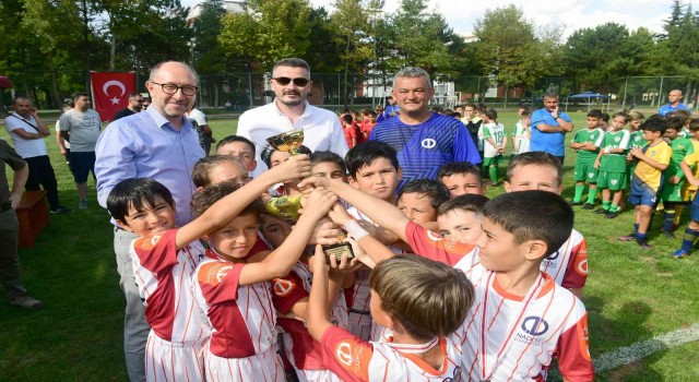 Zafer Turnuvasında dostluk kazandı