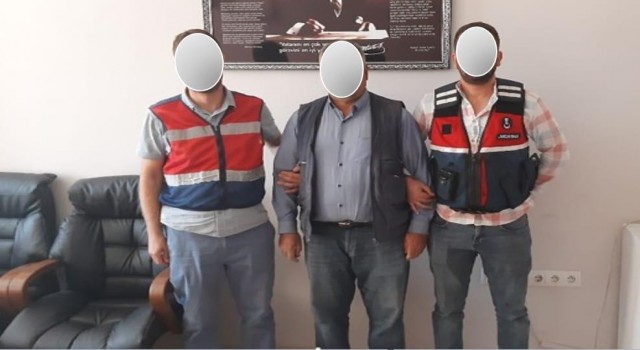 41 yıl 8 ay hapis cezası bulunan 17 yıllık firari şahsı JASAT yakaladı