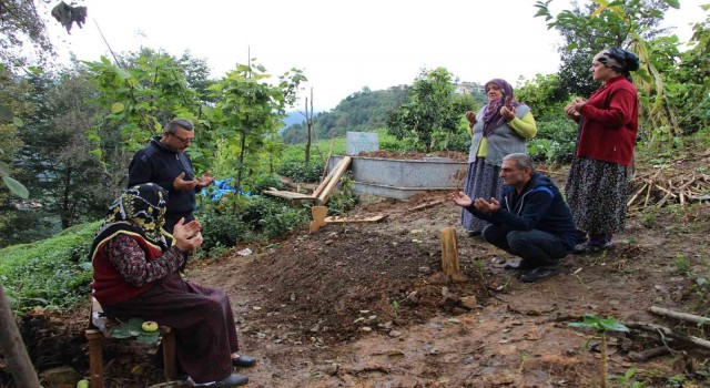 90lık kardeşleri ölüm bile ayıramadı