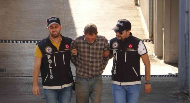Adanada 104 kilo 750 gram esrar ele geçirildi