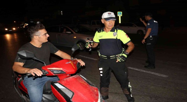 Adanada hava destekli asayiş uygulaması: 53 gözaltı
