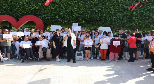 Adanada otizm derneği üyeleri ‘Mehmet için toplandı