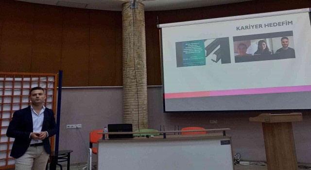 ADÜde Sınıfta Biri Var etkinliğinde eski ve yeni öğrenciler buluştu