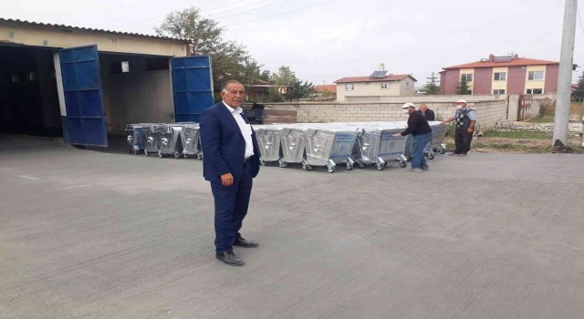 Afyonkarahisarda mazbatası iptal edilen belde belediye başkanını başkanlığı düştü