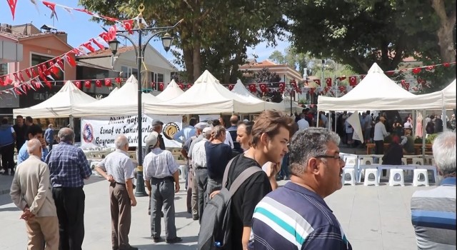 Ahi Pilavı lezzeti için Kırşehirde uzun kuyruklar oluşuyor