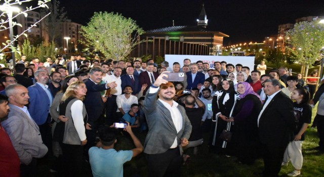 AK Parti Genel Başkan Yardımcısı Yazıcı, Diyarbakırda gençlik buluşmasına katıldı