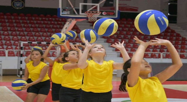 Aliağa Belediyesi Kış Spor Okulları başlıyor