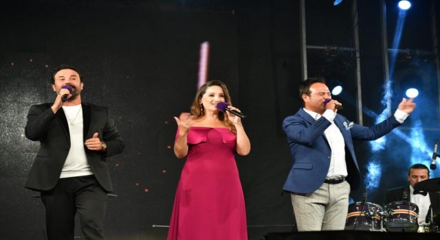 Altıeylül ilçesinde Alaturka akşamları