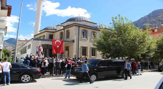 Amasyada Elif Camiinin açılışı dualarla yapıldı