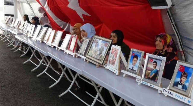 Annelerin direnişi bin 103üncü gününde