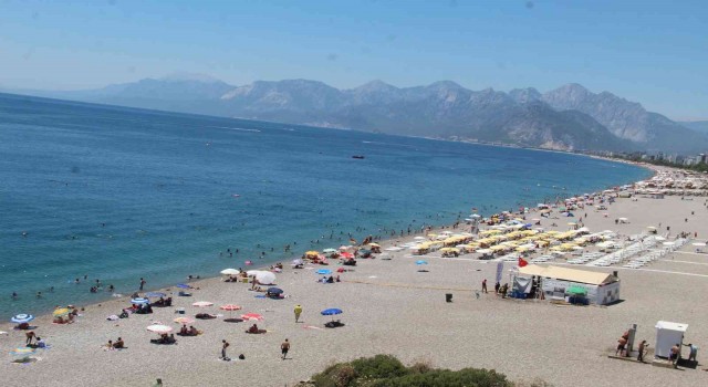Antalyaya gelen turist sayısı 9 milyonu geçti, hedef 12 milyon