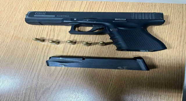 Askeri personelin tabanca zoruyla telefonunu ve cüzdanını gasbeden 3 şüpheli yakalandı