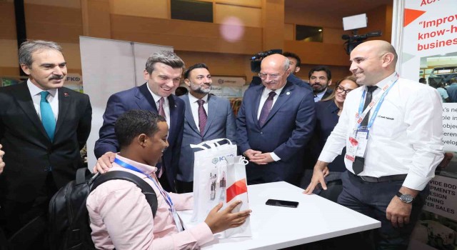 ATO Başkanı Baran: “Afrika ve Türkiyenin güçlü yanlarıyla 75 milyar dolarlık ticaret hedefini yakalayabiliriz”