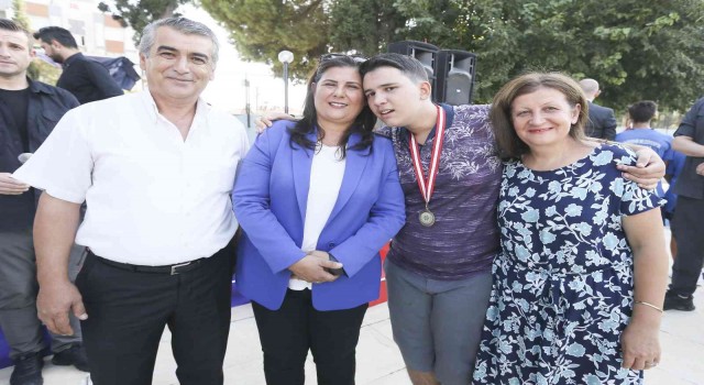 Aydın Büyükşehir Belediyesi otizmli çocukların yanında