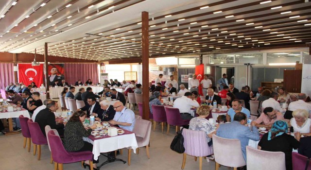 Aydında gaziler yemekte bir araya geldi
