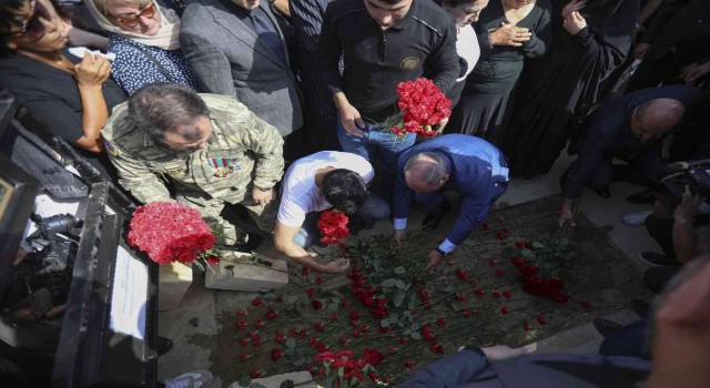 Azerbaycanda şehit asker sayısı 79a yükseldi