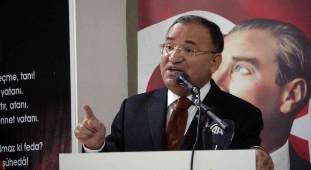 Bakan Bozdağ: “Türk milleti Türkiyenin geleceğini sende nasıl görsün, sana nasıl umut bağlasın”