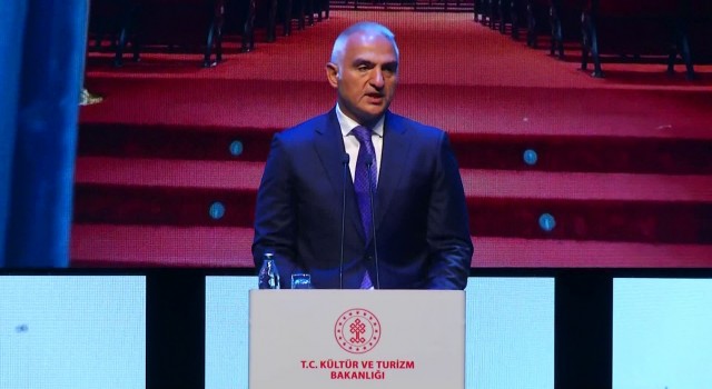 Bakan Ersoy: “Dünyada geniş çapta kültür ve sanat etkinlileri gerçekleştiren ender ülkelerden biriyiz”