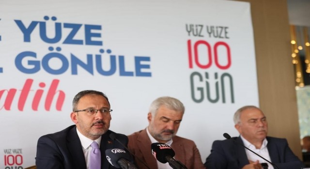 Bakan Kasapoğlu Fatihte vatandaşlarla bir araya geldi