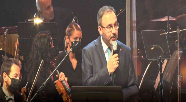 Bakan Kasapoğlu: “Toplumlar ve milletler sözle var olmuş, sözle anlaşmış, sözle çatışmış ve sözle barışmışlardır”