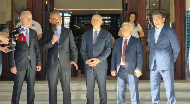 Bakan Özer, Tarihi Liman Hanın açılışına katıldı