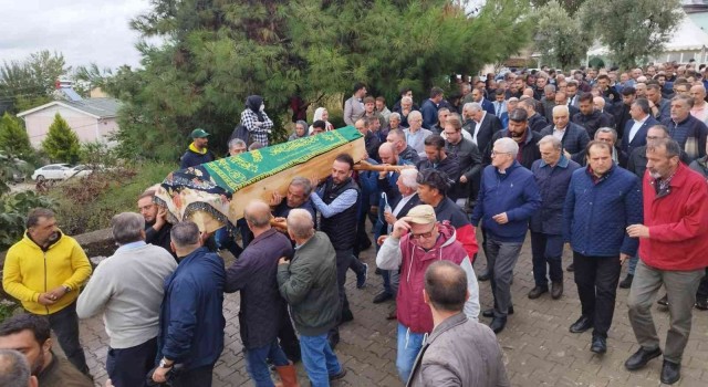 Bakan Soylunun danışmanı Harun Akının acı günü