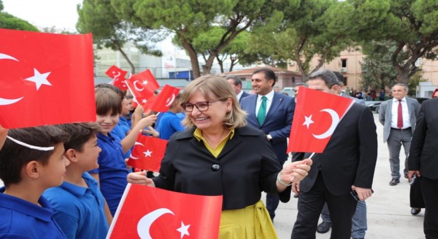 Bakan Yardımcısı Aşkardan İzmirde eğitim turu