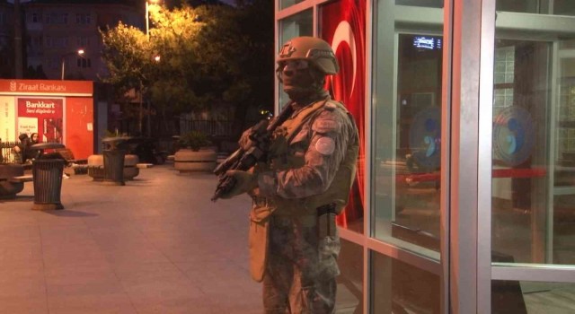 Bakırköyde hastane önünde silahlı saldırı: 1 ölü, 2 yaralı